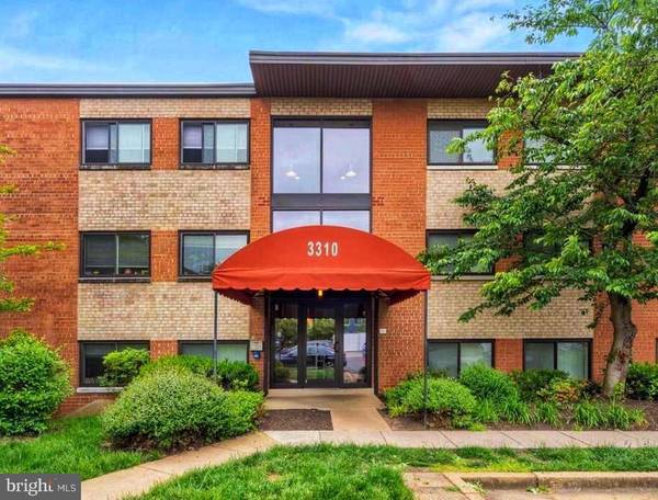 3310 S 28TH ST #101, Alexandria, VA 22302