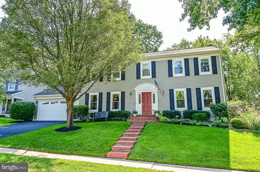 3633 GREAT LAUREL LN, Fairfax, VA 22033