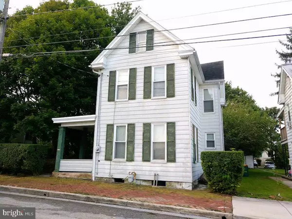 414 EAST WASHINGTON, Chambersburg, PA 17201