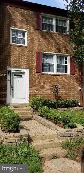 14726 CARDIGAN SQ, Centreville, VA 20120