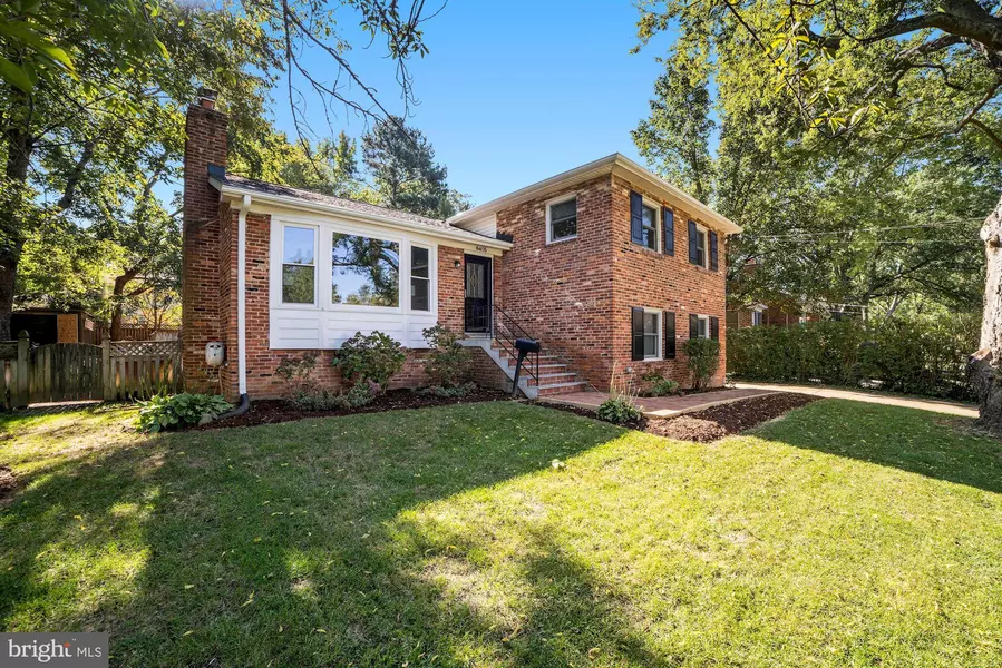 8405 MOREY LN, Alexandria, VA 22308