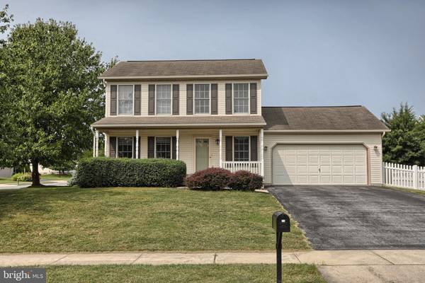 215 FENCEPOST LN, Palmyra, PA 17078