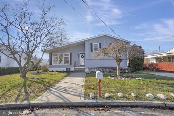 33 BEACH AVE, Pennsville, NJ 08070