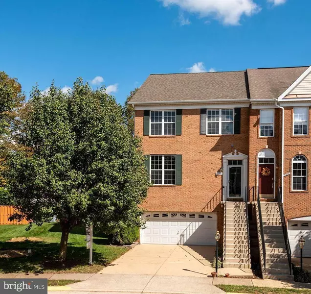 21551 TROWBRIDGE SQ, Ashburn, VA 20147