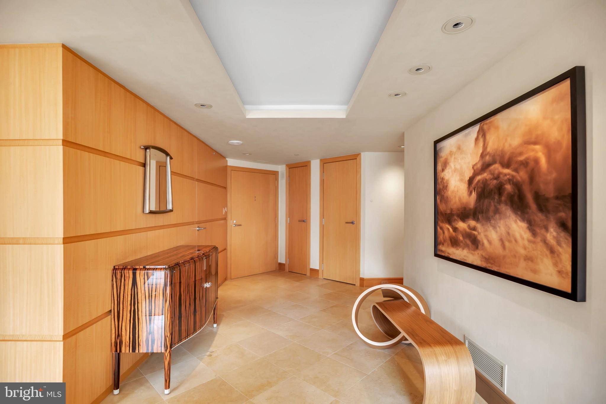Philadelphia, PA 19103,202-10 W RITTENHOUSE SQ #1006