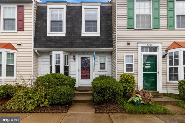 8529 SOUTHLAWN CT, Alexandria, VA 22309