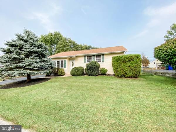 111 ROLLING DR, Newark, DE 19713