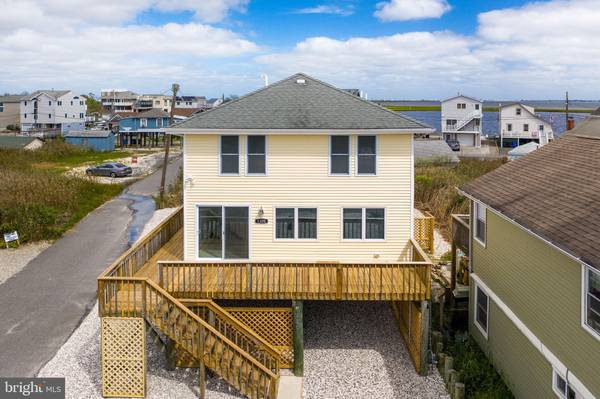 1320 E BAY AVE, Manahawkin, NJ 08050