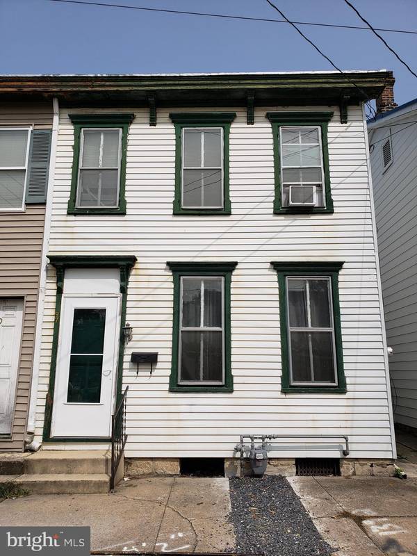 97 B ST, Carlisle, PA 17013