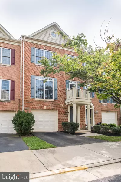 13687 LAVENDER MIST LN, Centreville, VA 20120