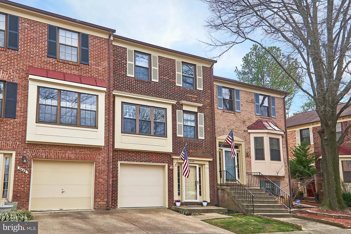 Alexandria, VA 22304,5446 BARRISTER PL