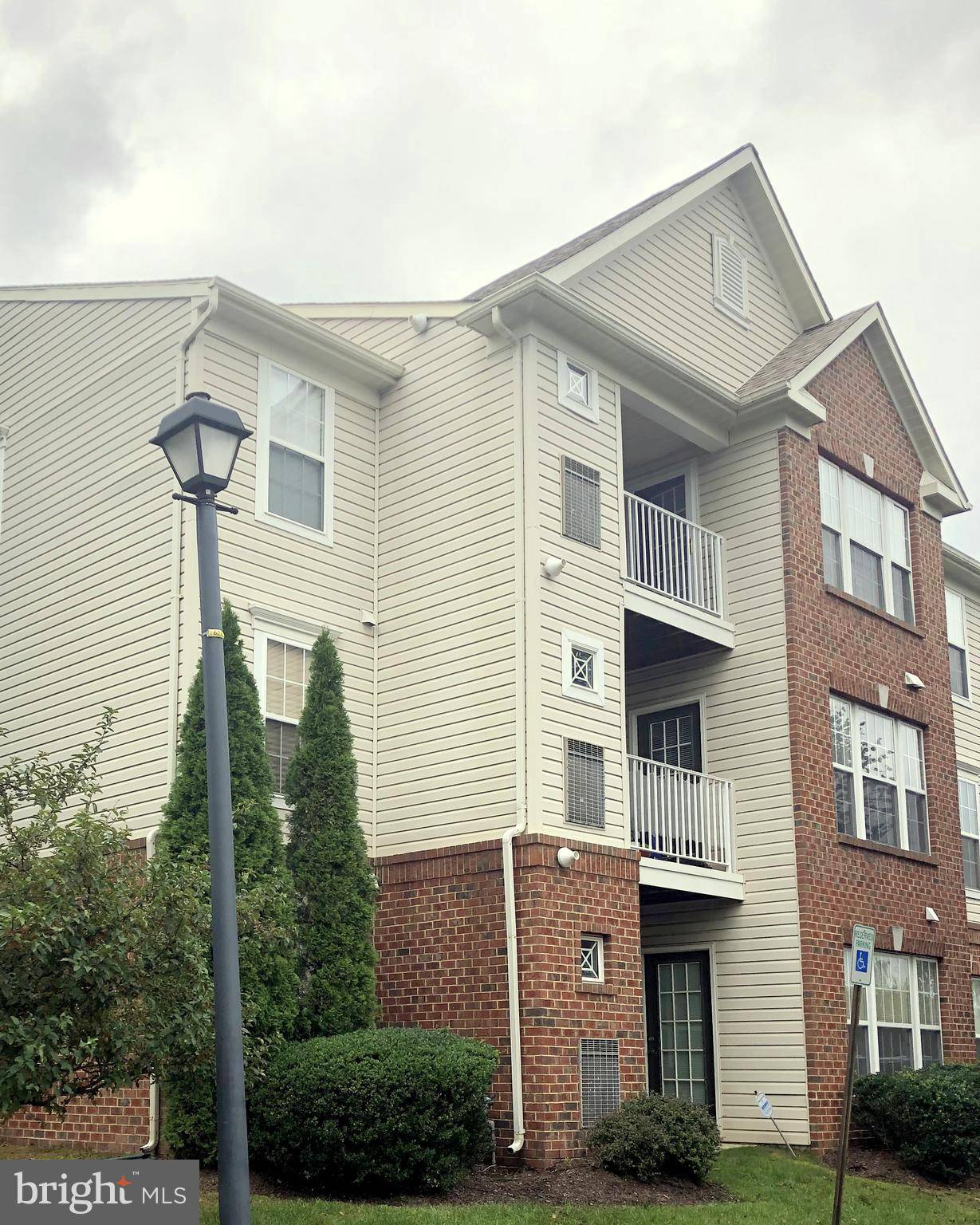 2037 HUNTING RIDGE, Owings Mills, MD 21117