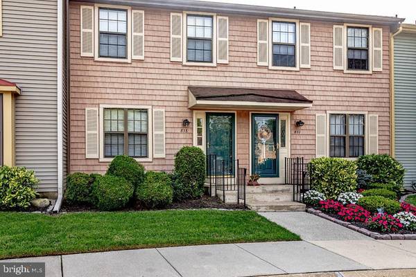 833 KINGS CROFT, Cherry Hill, NJ 08034