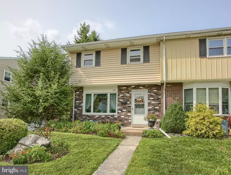 981 E OAK ST, Palmyra, PA 17078