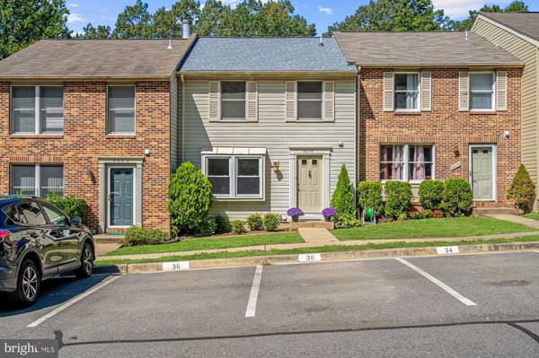 8078 DONEGAL LN, Springfield, VA 22153