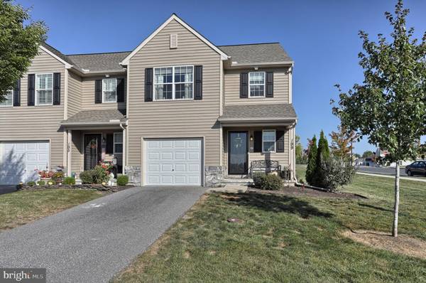 199 N VILLAGE CIR, Palmyra, PA 17078