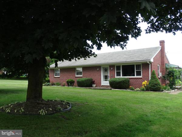 1167 BOYER MILL RD, Chambersburg, PA 17202