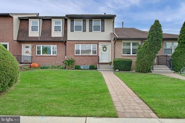 834 SHANNON CT, Brick, NJ 08724