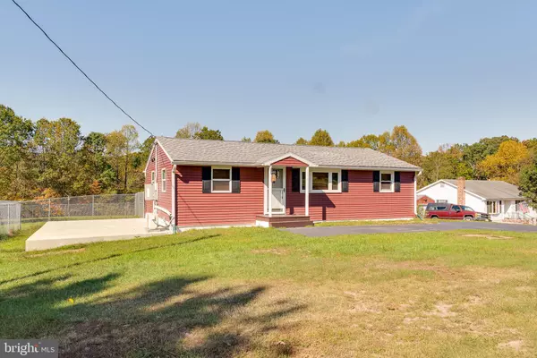 Hedgesville, WV 25427,2627 MOUNTAIN LAKE RD