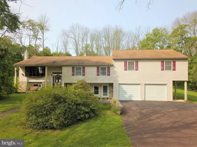 3922 GERYVILLE PIKE, Pennsburg, PA 18073