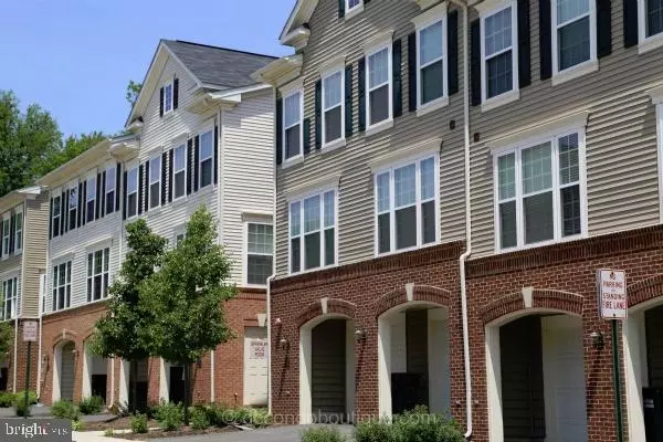 Alexandria, VA 22306,7138 MASON GROVE CT #42