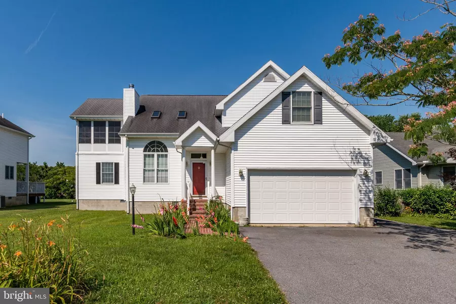 32638 E RIGA DR, Ocean View, DE 19970