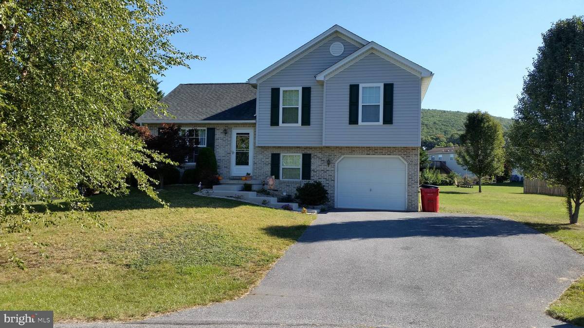 Fayetteville, PA 17222,1144 MOUNTAIN SHADOW CT