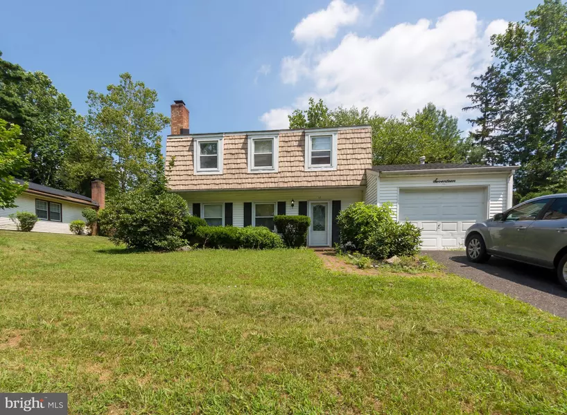 17 TRINITY TURN, Willingboro, NJ 08046