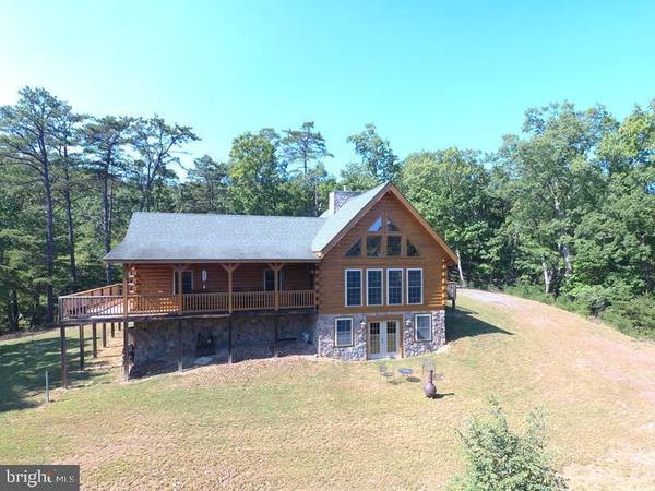 865 COUGAR HOLLOW RD, Romney, WV 26757