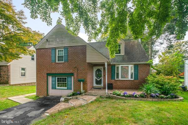 2580 FERNWOOD AVE, Abington, PA 19001