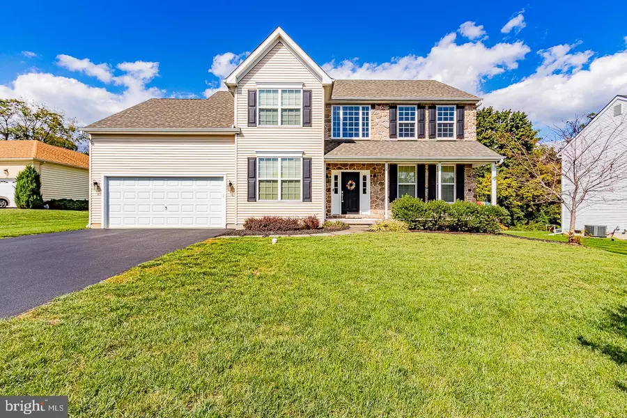 110 AYERWOOD DR, Downingtown, PA 19335