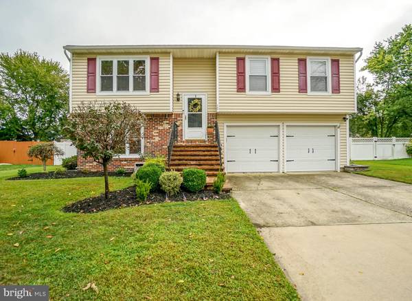 12 WICKHAM LN, Westampton, NJ 08060