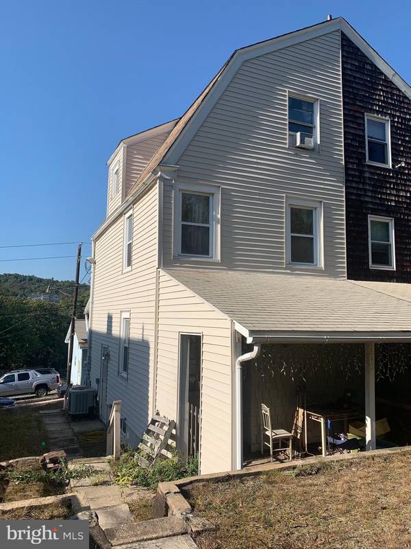 Palmerton, PA 18071,92 AVENUE A