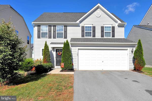 105 TOLLERTON TRL, Falling Waters, WV 25419