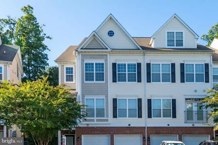 13818 BREEZY RIDGE WAY #201, Woodbridge, VA 22191