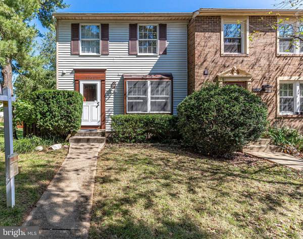 5384 HARBOR COURT DR, Alexandria, VA 22315