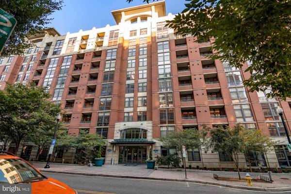 1021 N GARFIELD ST #316, Arlington, VA 22201