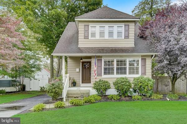 250 WASHINGTON TER, Audubon, NJ 08106