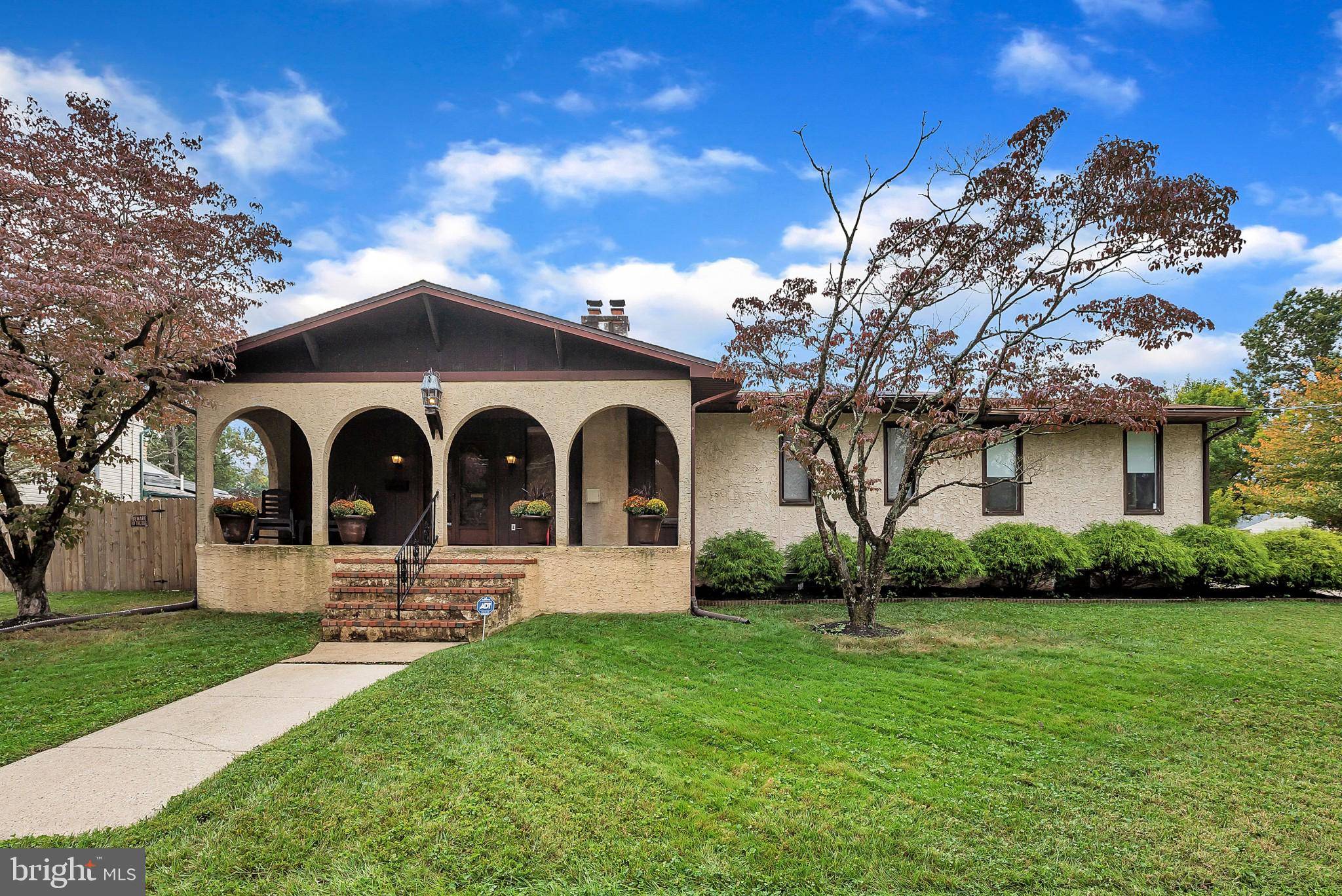 723 N STILES AVE, Maple Shade, NJ 08052