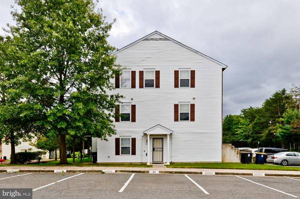 4302 APPLEGATE LN #1, Suitland, MD 20746