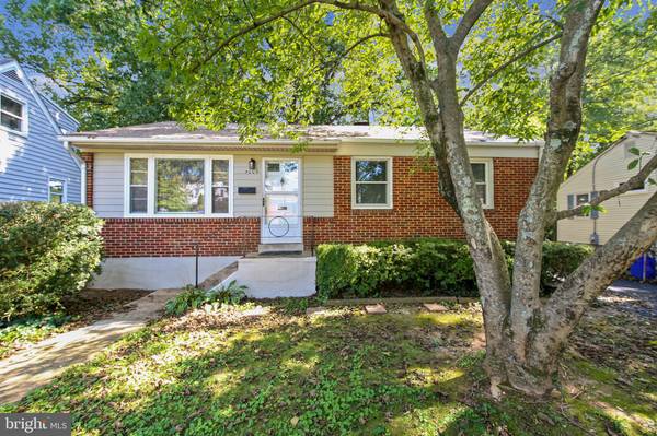 4008 SPRUELL DR, Kensington, MD 20895