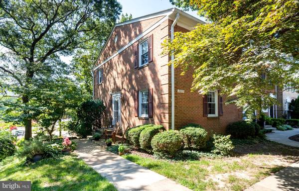 2653 CENTENNIAL CT, Alexandria, VA 22311