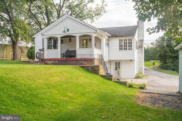 8943 GAP NEWPORT PIKE, Landenberg, PA 19350