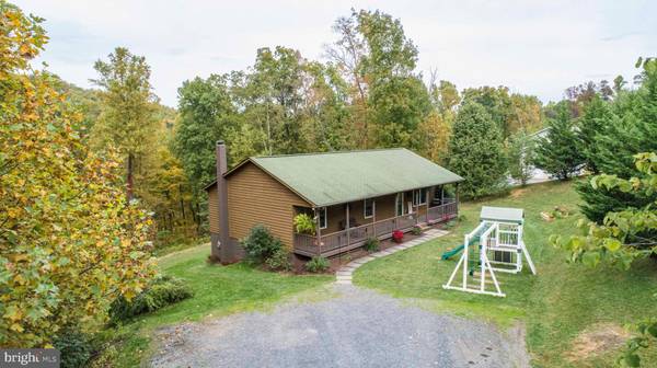 196 LOOKOUT POINT WAY, Linden, VA 22642