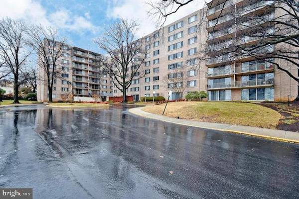 4410 OGLETHORPE ST #104, Hyattsville, MD 20781