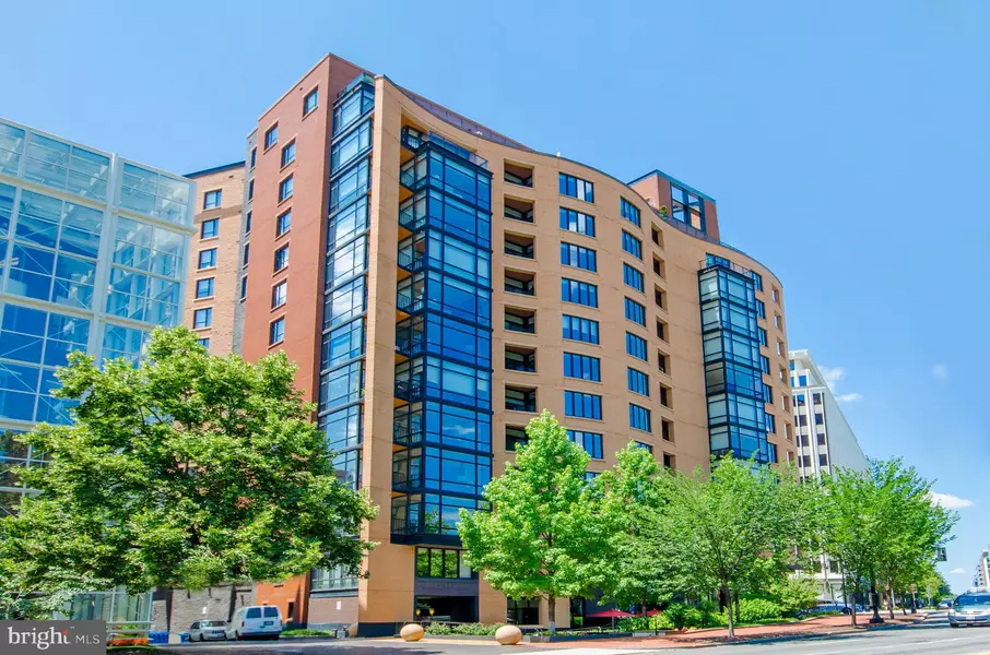 1010 MASSACHUSETTS AVE NW #1102, Washington, DC 20001