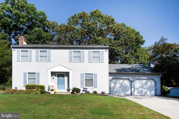 10 SHADOW STONE DR, Blackwood, NJ 08012