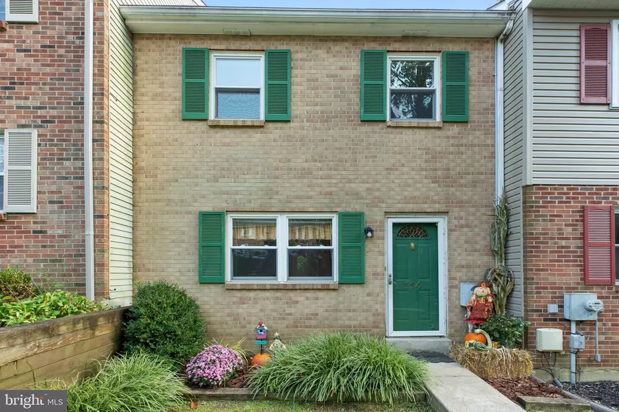 114 DENBIGH TER, West Chester, PA 19380