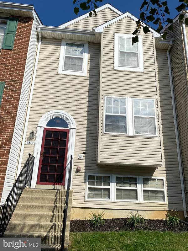 4130 CANDY APPLE LN #3, Suitland, MD 20746