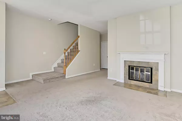 Alexandria, VA 22306,7120 STRAWN CT